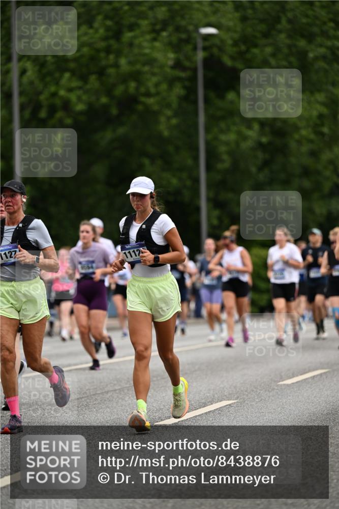 29.06.2025 - hella hamburg halbmarathon Dr. Thomas Lammeyer http://msf.ph/oto/8438876 29.06.2025 10:56:23 Kennedybrücke 1418, 1997, 3934, 4087, 4273, 4878, 5291, 5394, 5534, 6406, 6456, 6885, 6954, 6961, 7691, 7770, 7771, 7841, 8040, 8672, 9068, 9070, 9220, 9460, 9462, 9582, 9583, 9590, 9594, 9673, 9730, 10342, 10496, 10830, 10928, 11126, 11127, 11375 meine-sportfotos.de