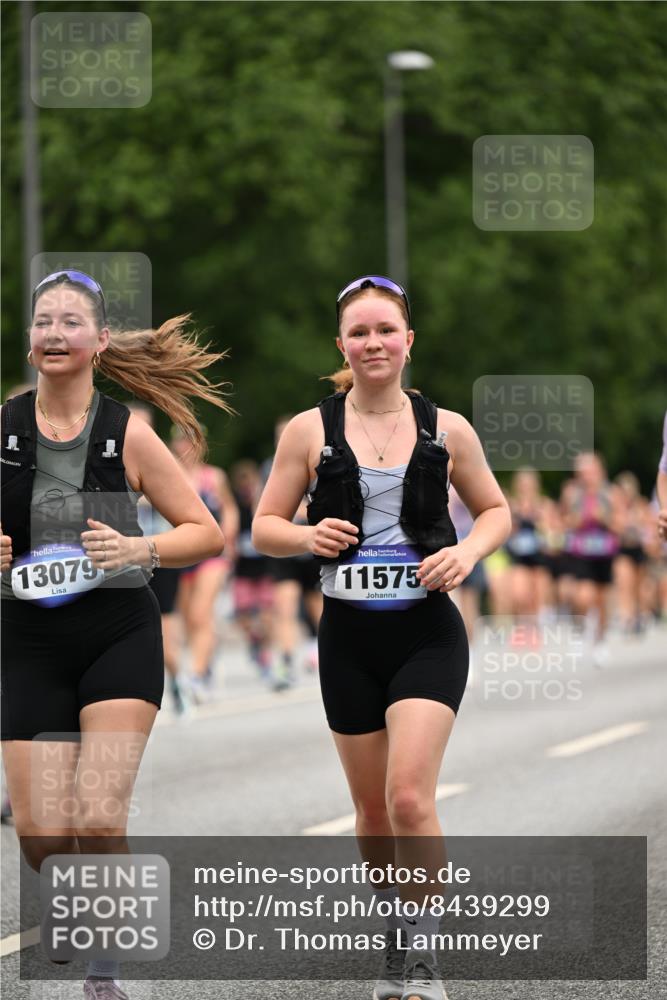 29.06.2025 - hella hamburg halbmarathon Dr. Thomas Lammeyer http://msf.ph/oto/8439299 29.06.2025 10:56:30 Kennedybrücke 1978, 1997, 3140, 3934, 4087, 4273, 4815, 5291, 5534, 6406, 6456, 6885, 6961, 6985, 7691, 7841, 8194, 8196, 8672, 9068, 9070, 9220, 9460, 9582, 9583, 9590, 9594, 9673, 9730, 10296, 10342, 10496, 10928, 11084, 11126, 11127, 11375 meine-sportfotos.de