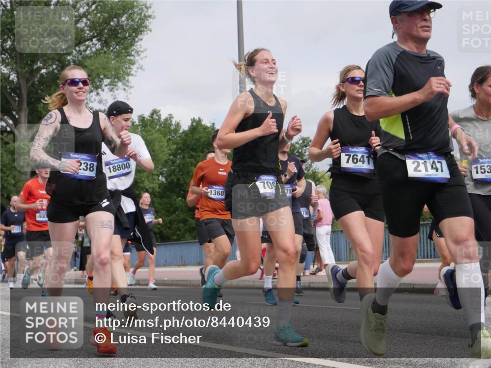 29.06.2025 - hella hamburg halbmarathon Luisa Fischer http://msf.ph/oto/8440439 29.06.2025 10:21:05 Kennedybrücke 1982, 480, 238, 18800, 21, 1, 1450, 709, 75, 1368, 795, 7641, 2147, 153, 1067, 1298, 1554, 1641, 1982, 2147, 2305, 2548, 3977, 4194, 4804, 5023, 5294, 7094, 7641, 8248, 9539, 9734, 9798, 10332, 10831 meine-sportfotos.de