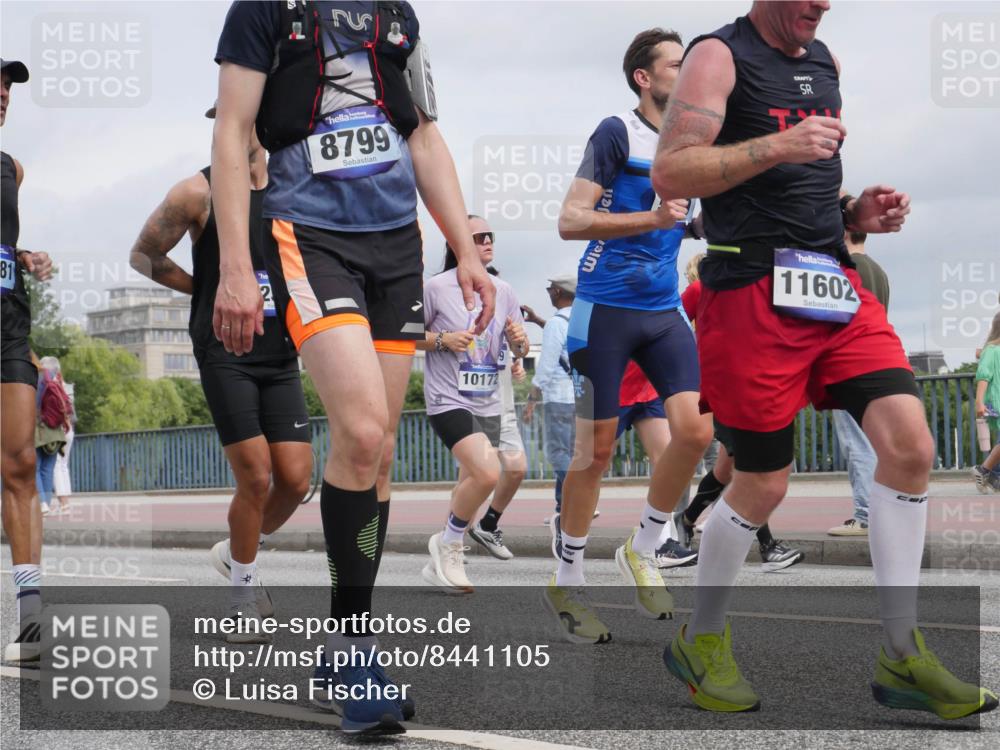 29.06.2025 - hella hamburg halbmarathon Luisa Fischer http://msf.ph/oto/8441105 29.06.2025 10:21:57 Kennedybrücke 81, 2, 8799, 10172, 11602, 1521, 2096, 3321, 3591, 3592, 4845, 5049, 5910, 6477, 6482, 7214, 7454, 8799, 9549, 9658, 9964, 10172, 10687 meine-sportfotos.de