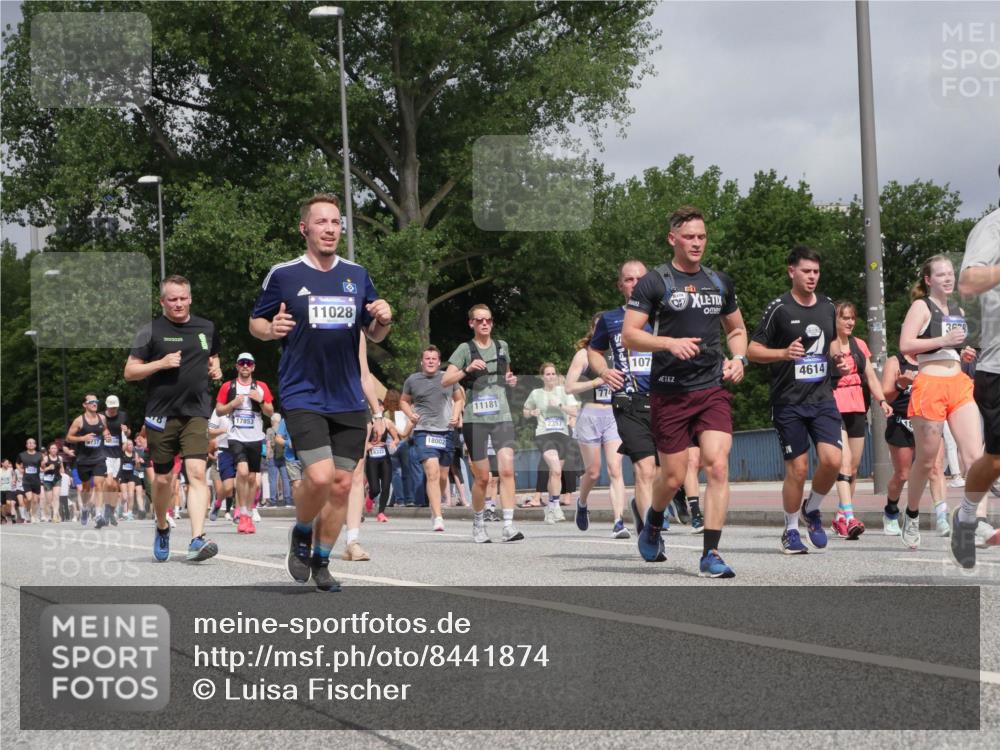 29.06.2025 - hella hamburg halbmarathon Luisa Fischer http://msf.ph/oto/8441874 29.06.2025 10:23:10 Kennedybrücke 2025, 737, 550, 17853, 11028, 18322, 18002, 11181, 2357, 774, 107, 4614, 3678, 1110, 2357, 3278, 3678, 4539, 4614, 4737, 5123, 5834, 5849, 6444, 7744, 7917, 10622 meine-sportfotos.de