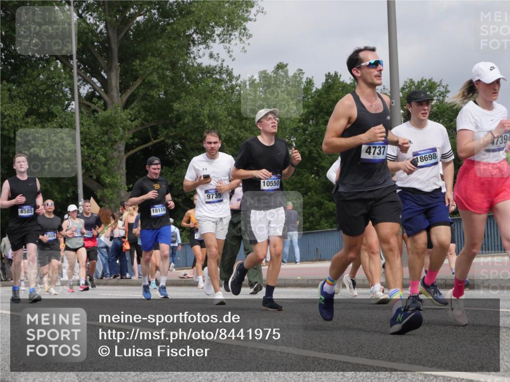 29.06.2025 - hella hamburg halbmarathon Luisa Fischer http://msf.ph/oto/8441975 29.06.2025 10:23:19 Kennedybrücke 4585, 659, 751, 462, 10550, 9735, 18114, 4737, 18698, 4739, 1110, 1115, 2357, 4585, 4737, 4739, 5659, 7519, 7739, 7808, 8387, 8462, 9136, 9196, 9735, 10414, 10550 meine-sportfotos.de