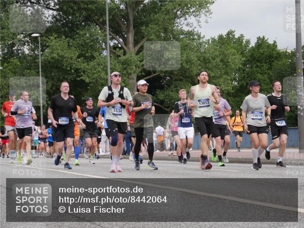 29.06.2025 - hella hamburg halbmarathon Luisa Fischer http://msf.ph/oto/8442064 29.06.2025 10:23:29 Kennedybrücke 046, 10595, 19014, 1534, 11835, 13013, 548, 15619, 7101, 1046, 1069, 1154, 1471, 1474, 1534, 3733, 4422, 5659, 5831, 5937, 7101, 7519, 7739, 7808, 8462, 8588, 10414, 10595 meine-sportfotos.de
