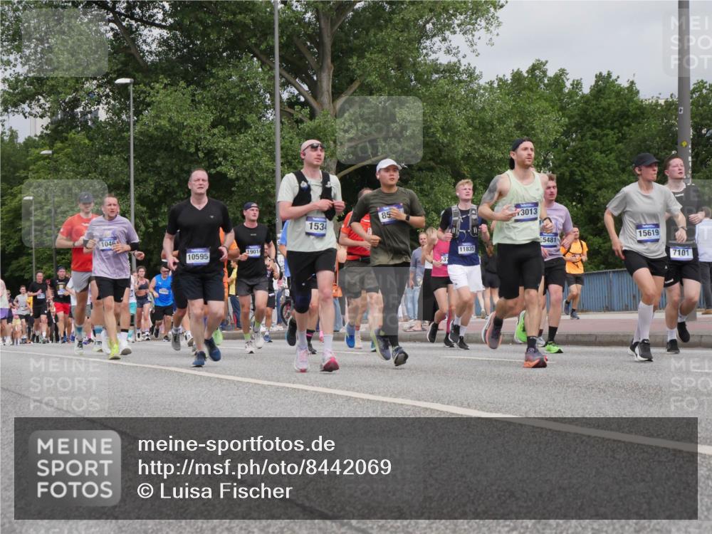 29.06.2025 - hella hamburg halbmarathon Luisa Fischer http://msf.ph/oto/8442069 29.06.2025 10:23:30 Kennedybrücke 1046, 16991, 10595, 19014, 1534, 85, 11835, 3013, 5481, 15619, 7101, 1046, 1069, 1154, 1471, 1474, 1534, 3733, 4422, 5659, 5831, 5937, 7101, 7519, 7739, 8462, 8588, 10041, 10414, 10595 meine-sportfotos.de