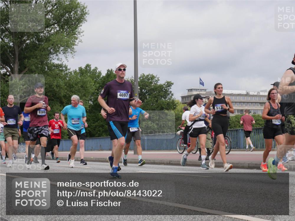 29.06.2025 - hella hamburg halbmarathon Luisa Fischer http://msf.ph/oto/8443022 29.06.2025 10:24:48 Kennedybrücke 11111, 6475, 9369, 95, 18851, 15104, 4697, 3770, 512, 15752, 1072, 1191, 1250, 1401, 2315, 2353, 3606, 3770, 3817, 4697, 5122, 5493, 5759, 6086, 7075, 8286, 9369, 9499, 9532, 10019, 10125, 10374 meine-sportfotos.de