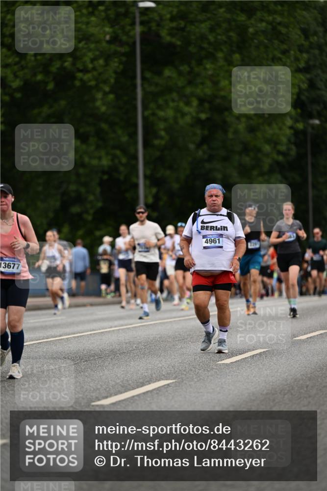 29.06.2025 - hella hamburg halbmarathon Dr. Thomas Lammeyer http://msf.ph/oto/8443262 29.06.2025 10:57:32 Kennedybrücke 2291, 2420, 4595, 6041, 6044, 7032, 7039, 7690, 7890, 8414, 9368, 10080, 10417, 10490, 10568, 10879, 10981, 11268 meine-sportfotos.de