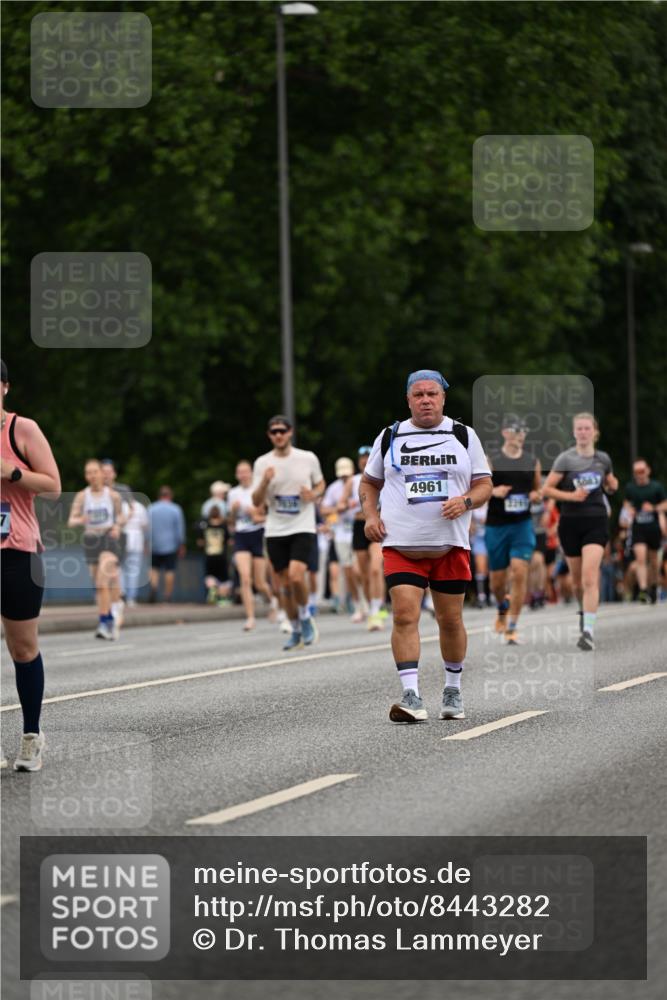 29.06.2025 - hella hamburg halbmarathon Dr. Thomas Lammeyer http://msf.ph/oto/8443282 29.06.2025 10:57:32 Kennedybrücke 2291, 2420, 4595, 6041, 6044, 7032, 7039, 7690, 7890, 8414, 9368, 10080, 10417, 10490, 10568, 10879, 10981, 11268 meine-sportfotos.de