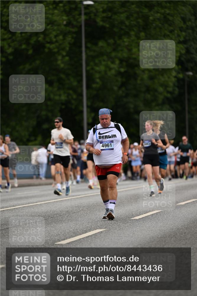29.06.2025 - hella hamburg halbmarathon Dr. Thomas Lammeyer http://msf.ph/oto/8443436 29.06.2025 10:57:33 Kennedybrücke 2291, 2420, 4595, 6041, 6044, 7032, 7039, 7690, 7890, 8414, 9368, 10080, 10417, 10490, 10568, 10879, 10981, 11268 meine-sportfotos.de