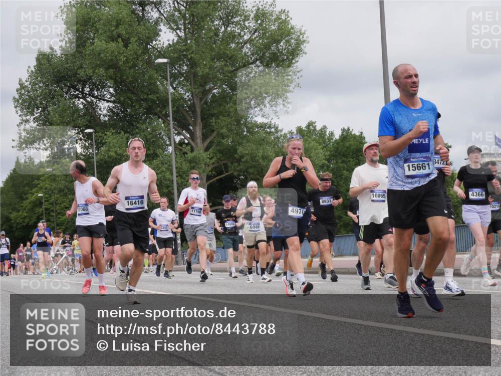 29.06.2025 - hella hamburg halbmarathon Luisa Fischer http://msf.ph/oto/8443788 29.06.2025 10:25:46 Kennedybrücke 17068, 16416, 347, 11798, 14906, 6049, 8931, 4970, 10065, 15661, 34721, 4366, 10210, 2479, 2886, 3430, 3995, 4131, 4366, 4559, 4970, 6049, 6820, 6826, 6899, 7188, 7190, 7276, 7925, 8855, 8931, 10065, 10210, 10739 meine-sportfotos.de
