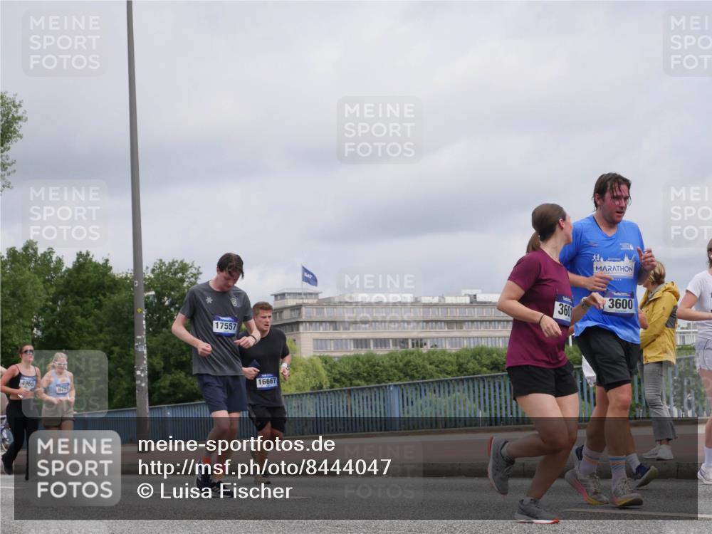 29.06.2025 - hella hamburg halbmarathon Luisa Fischer http://msf.ph/oto/8444047 29.06.2025 10:26:04 Kennedybrücke 4969, 9256, 17557, 16667, 5524, 3601, 3600, 2514, 3003, 3600, 3601, 3769, 4969, 5838, 6048, 6747, 7891, 8355, 9256, 10432 meine-sportfotos.de
