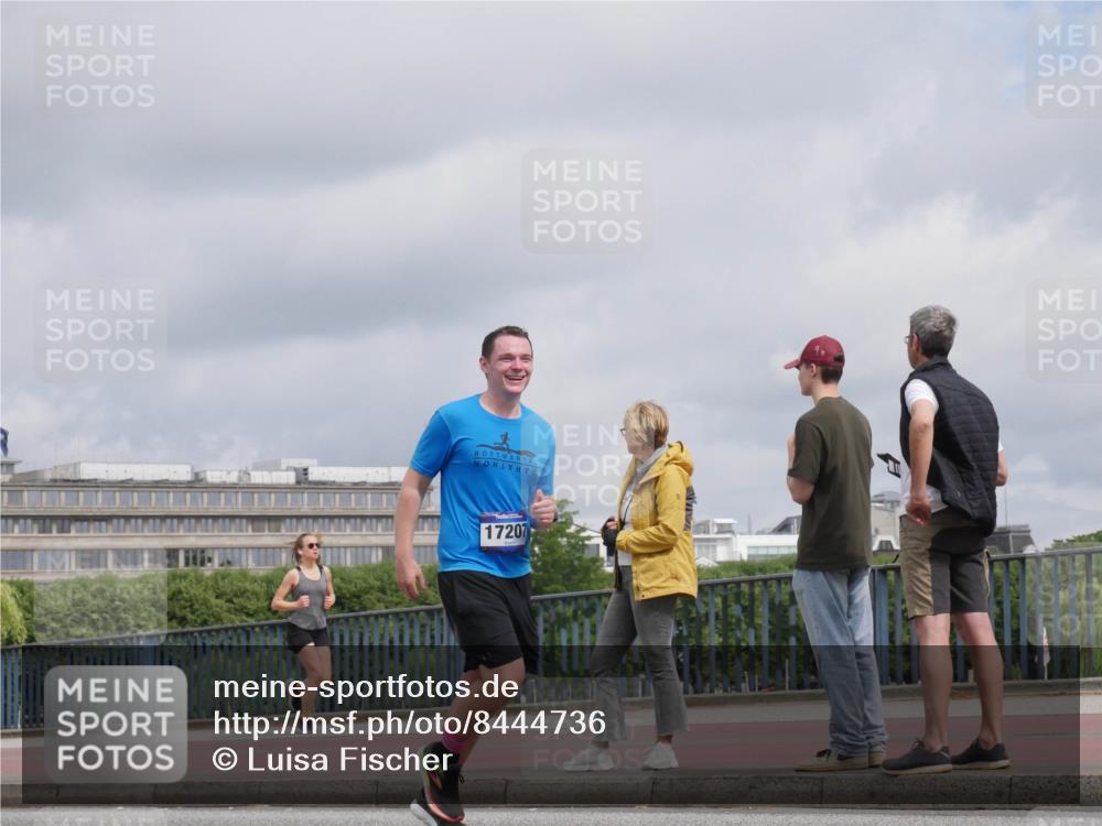 29.06.2025 - hella hamburg halbmarathon Luisa Fischer http://msf.ph/oto/8444736 29.06.2025 10:26:42 Kennedybrücke 17207, 1382, 2925, 5343, 9877 meine-sportfotos.de
