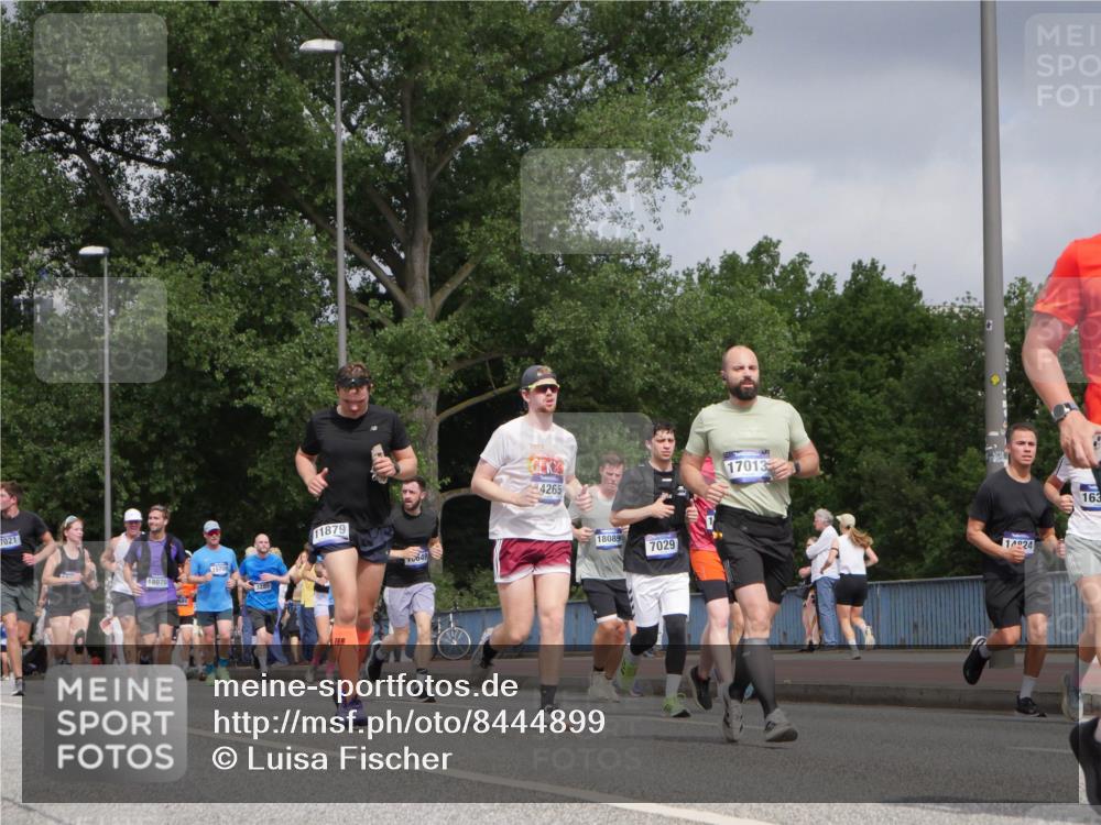 29.06.2025 - hella hamburg halbmarathon Luisa Fischer http://msf.ph/oto/8444899 29.06.2025 10:26:55 Kennedybrücke 7021, 18070, 15709, 3285, 11879, 0049, 2019, 4265, 18089, 7029, 17013, 14924, 163, 1003, 1048, 2125, 3457, 4464, 5406, 7021, 7029, 7820, 8181, 8716, 9877, 10649 meine-sportfotos.de