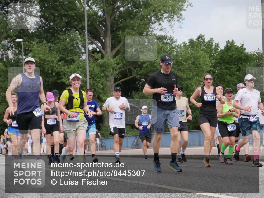 29.06.2025 - hella hamburg halbmarathon Luisa Fischer http://msf.ph/oto/8445307 29.06.2025 10:27:21 Kennedybrücke 18, 701, 17414, 2766, 17147, 5661, 005, 4122, 3185, 18210, 1005, 1009, 1304, 2108, 2766, 3185, 4122, 4391, 4597, 5661, 7013, 8149, 8676, 9715 meine-sportfotos.de
