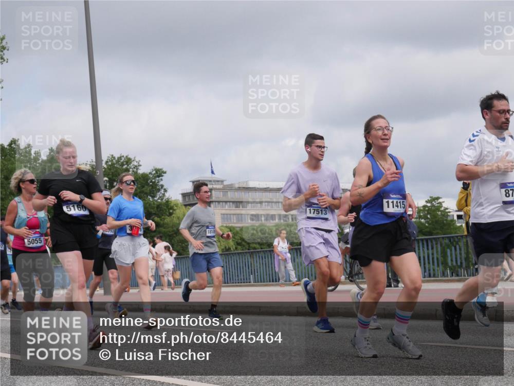 29.06.2025 - hella hamburg halbmarathon Luisa Fischer http://msf.ph/oto/8445464 29.06.2025 10:27:31 Kennedybrücke 5055, 5160, 393, 18109, 17513, 11415, 87, 1545, 2766, 3579, 4993, 5055, 5160, 5258, 8141, 8297, 8717, 9603 meine-sportfotos.de