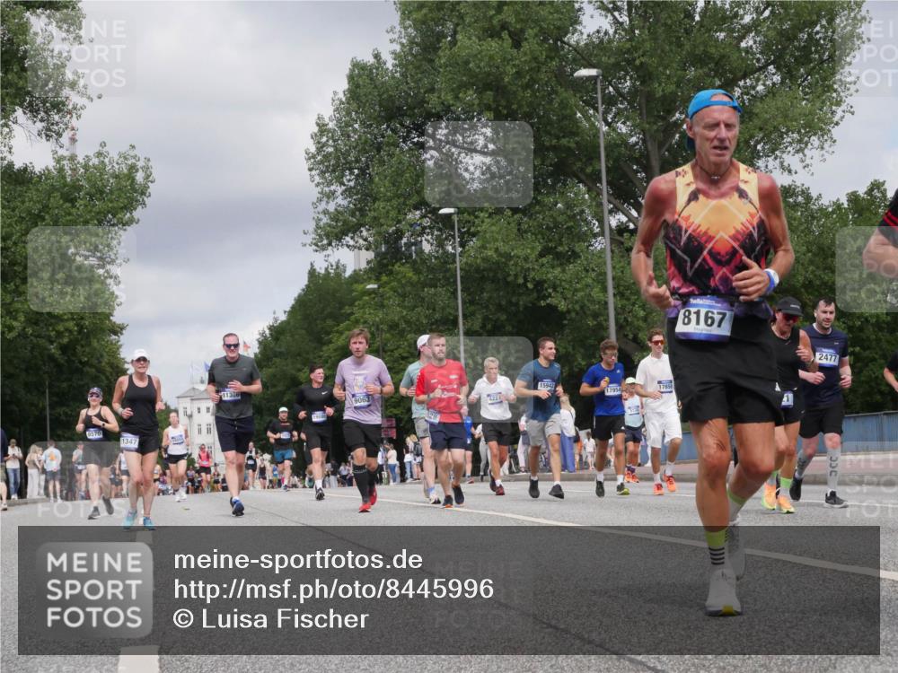 29.06.2025 - hella hamburg halbmarathon Luisa Fischer http://msf.ph/oto/8445996 29.06.2025 10:28:03 Kennedybrücke 6570, 1347, 15942, 17954, 17850, 9063, 8167, 2477, 1395, 2477, 2944, 3421, 3786, 4221, 4719, 5358, 6524, 6526, 7528, 7975, 8167, 8502, 9063 meine-sportfotos.de