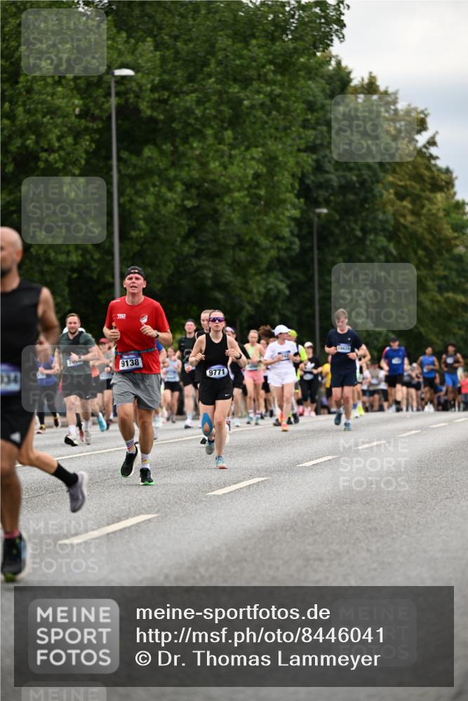 29.06.2025 - hella hamburg halbmarathon Dr. Thomas Lammeyer http://msf.ph/oto/8446041 29.06.2025 10:58:21 Kennedybrücke 1017, 1744, 1789, 1900, 1984, 2079, 2146, 2372, 2701, 2761, 3187, 3249, 4323, 4626, 4685, 4801, 4838, 5514, 5804, 5817, 5857, 5993, 6273, 6468, 7614, 8189, 8924, 9138, 9503, 9531, 9771, 10207, 11390 meine-sportfotos.de