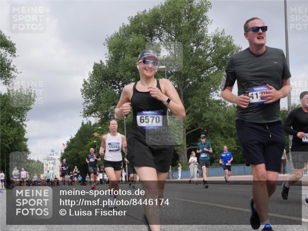 29.06.2025 - hella hamburg halbmarathon Luisa Fischer http://msf.ph/oto/8446174 29.06.2025 10:28:11 Kennedybrücke 15283, 6570, 2132, 413, 190, 1395, 2132, 2249, 2280, 2477, 3343, 3786, 4221, 4624, 5138, 5829, 5830, 7528, 8502, 9063 meine-sportfotos.de