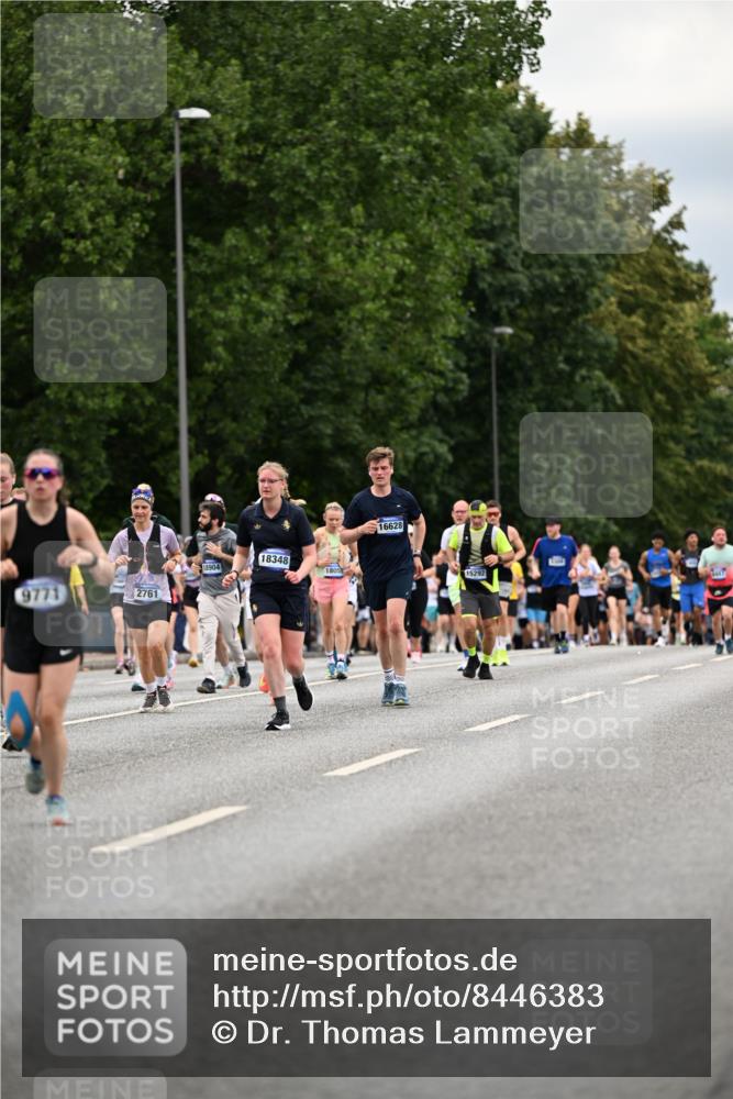 29.06.2025 - hella hamburg halbmarathon Dr. Thomas Lammeyer http://msf.ph/oto/8446383 29.06.2025 10:58:25 Kennedybrücke 1017, 1744, 1789, 1984, 2079, 2146, 2372, 2761, 3187, 3249, 4323, 4626, 4685, 4801, 4838, 5514, 5804, 5817, 5857, 5993, 6273, 6468, 6583, 6987, 7614, 8189, 8924, 9138, 9503, 9531, 9771, 10207, 11390 meine-sportfotos.de