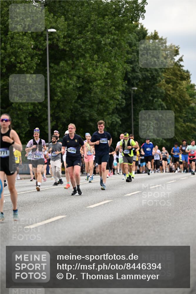 29.06.2025 - hella hamburg halbmarathon Dr. Thomas Lammeyer http://msf.ph/oto/8446394 29.06.2025 10:58:25 Kennedybrücke 1017, 1744, 1789, 1984, 2079, 2146, 2372, 2761, 3187, 3249, 4323, 4626, 4685, 4801, 4838, 5514, 5804, 5817, 5857, 5993, 6273, 6468, 6583, 6987, 7614, 8189, 8924, 9138, 9503, 9531, 9771, 10207, 11390 meine-sportfotos.de