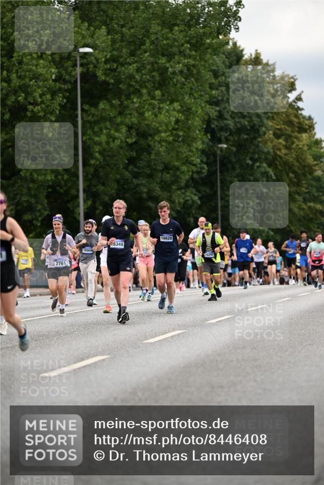 29.06.2025 - hella hamburg halbmarathon Dr. Thomas Lammeyer http://msf.ph/oto/8446408 29.06.2025 10:58:25 Kennedybrücke 1017, 1744, 1789, 1984, 2079, 2146, 2372, 2761, 3187, 3249, 4323, 4626, 4685, 4801, 4838, 5514, 5804, 5817, 5857, 5993, 6273, 6468, 6583, 6987, 7614, 8189, 8924, 9138, 9503, 9531, 9771, 10207, 11390 meine-sportfotos.de