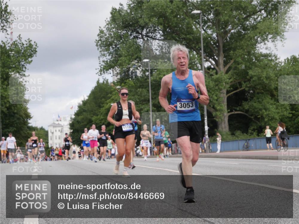 29.06.2025 - hella hamburg halbmarathon Luisa Fischer http://msf.ph/oto/8446669 29.06.2025 10:28:50 Kennedybrücke 11157, 3053, 1627, 1740, 2000, 3053, 3099, 3920, 4444, 5814, 7778 meine-sportfotos.de