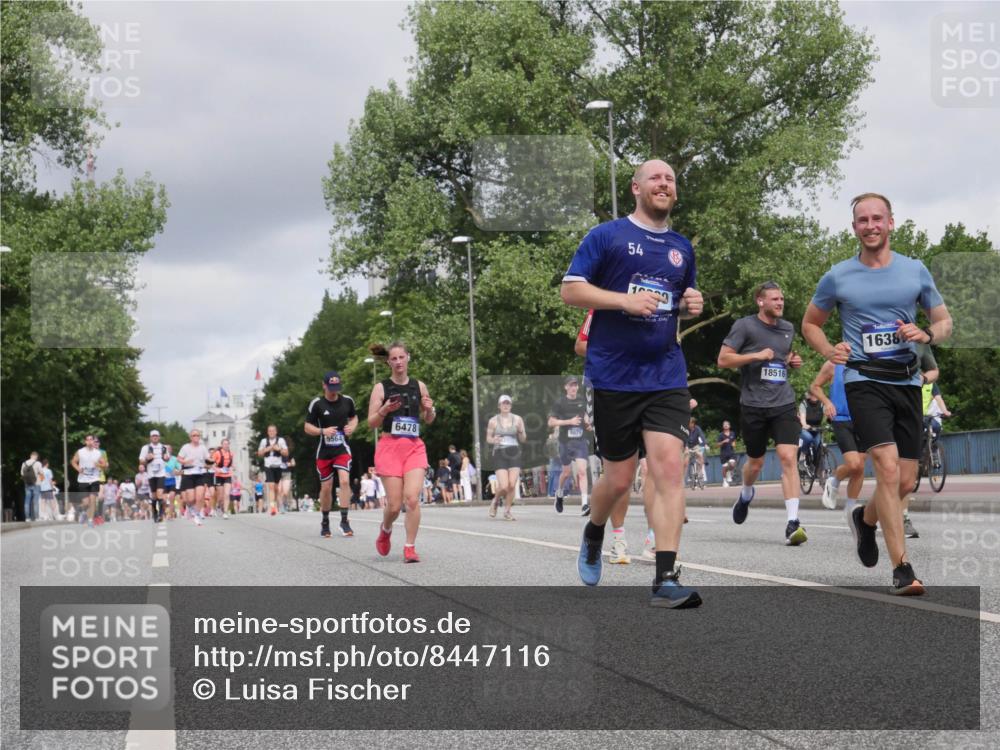 29.06.2025 - hella hamburg halbmarathon Luisa Fischer http://msf.ph/oto/8447116 29.06.2025 10:29:20 Kennedybrücke 5564, 6478, 54, 13, 11, 1638, 18516, 3765, 4378, 5028, 5564, 6478, 8079, 8881, 10219, 10845, 10846 meine-sportfotos.de