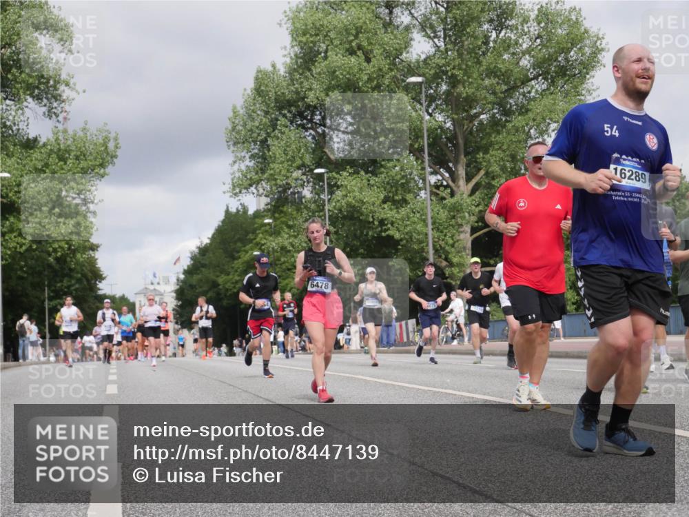 29.06.2025 - hella hamburg halbmarathon Luisa Fischer http://msf.ph/oto/8447139 29.06.2025 10:29:21 Kennedybrücke 6478, 11859, 10219, 54, 16289, 55, 25462, 04101, 2, 3765, 4378, 5028, 5564, 6478, 7069, 8079, 8881, 10219, 10845, 10846 meine-sportfotos.de