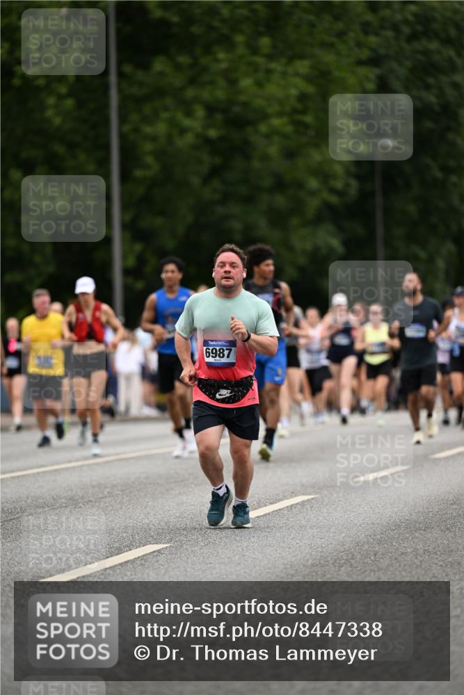29.06.2025 - hella hamburg halbmarathon Dr. Thomas Lammeyer http://msf.ph/oto/8447338 29.06.2025 10:58:38 Kennedybrücke 1744, 2372, 2600, 2761, 3187, 3249, 3364, 4323, 4685, 4720, 4838, 5309, 5856, 5933, 5993, 6468, 6583, 6987, 7614, 7670, 7946, 7986, 9130, 9138, 9503, 9771, 10207 meine-sportfotos.de