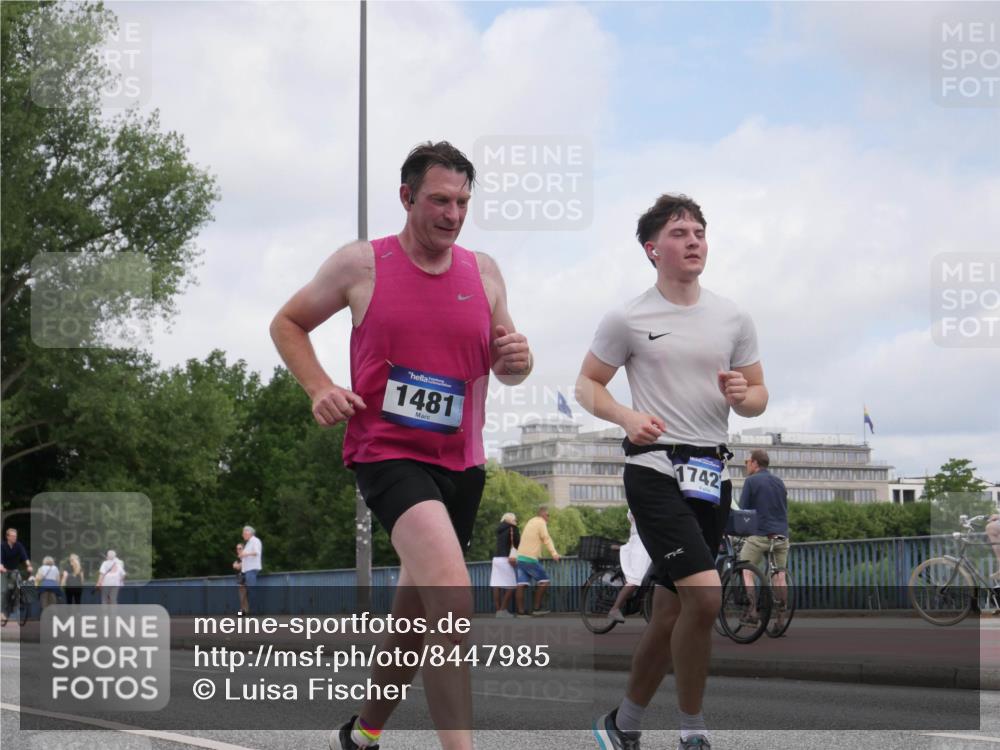 29.06.2025 - hella hamburg halbmarathon Luisa Fischer http://msf.ph/oto/8447985 29.06.2025 10:30:17 Kennedybrücke 1481, 1742, 1481, 3389, 9688, 10077, 10158 meine-sportfotos.de