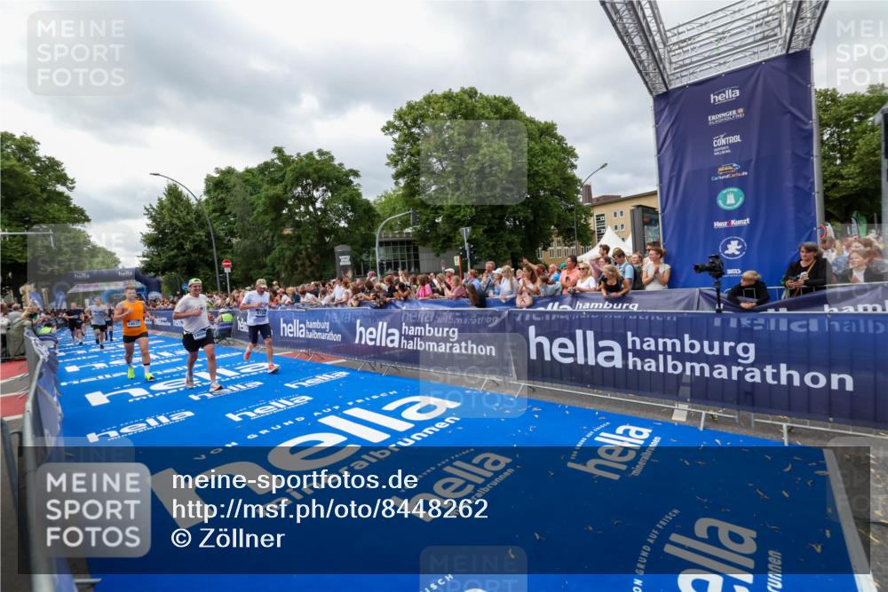 29.06.2025 - hella hamburg halbmarathon Zöllner http://msf.ph/oto/8448262 29.06.2025 10:58:20 Ziel 1595, 4592, 4708, 6104, 6147, 9230, 9485, 11645, 14631, 15434, 18068 meine-sportfotos.de