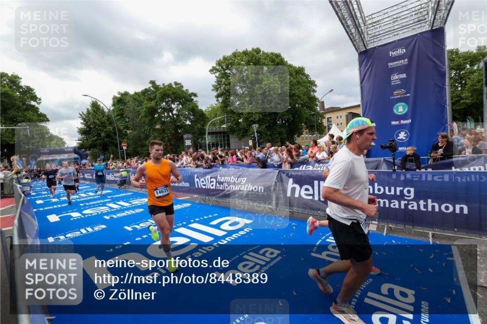 29.06.2025 - hella hamburg halbmarathon Zöllner http://msf.ph/oto/8448389 29.06.2025 10:58:22 Ziel 1595, 4550, 4592, 4708, 6104, 6138, 6147, 9230, 9485, 11645, 14631, 15434, 18068, 18266 meine-sportfotos.de