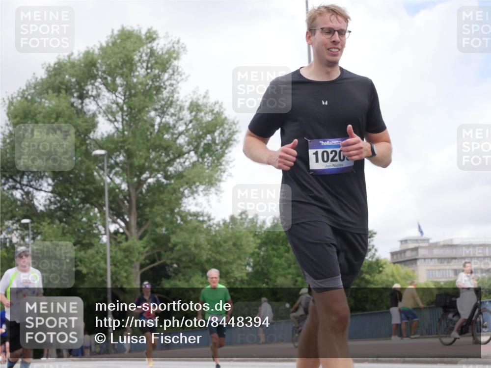 29.06.2025 - hella hamburg halbmarathon Luisa Fischer http://msf.ph/oto/8448394 29.06.2025 10:30:37 Kennedybrücke 1020, 2643, 5177, 5495, 7314, 7944, 7978, 8085, 8215, 10205 meine-sportfotos.de