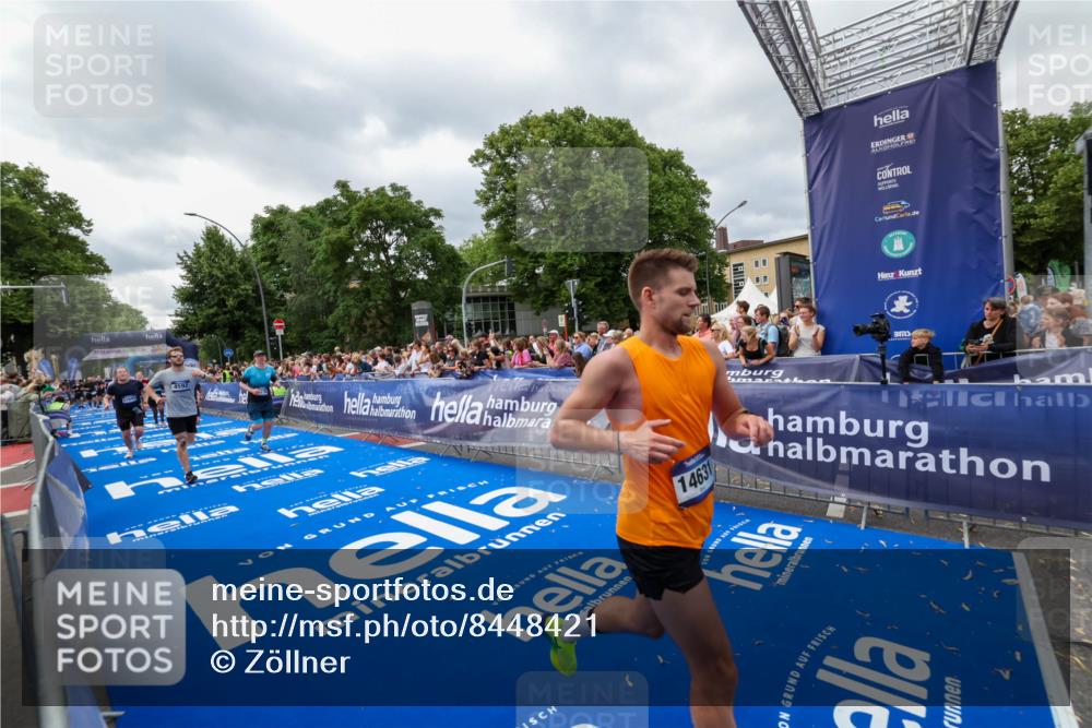 29.06.2025 - hella hamburg halbmarathon Zöllner http://msf.ph/oto/8448421 29.06.2025 10:58:22 Ziel 1595, 4550, 4592, 4708, 6104, 6138, 6147, 9230, 9485, 11645, 14631, 15434, 18068, 18266 meine-sportfotos.de