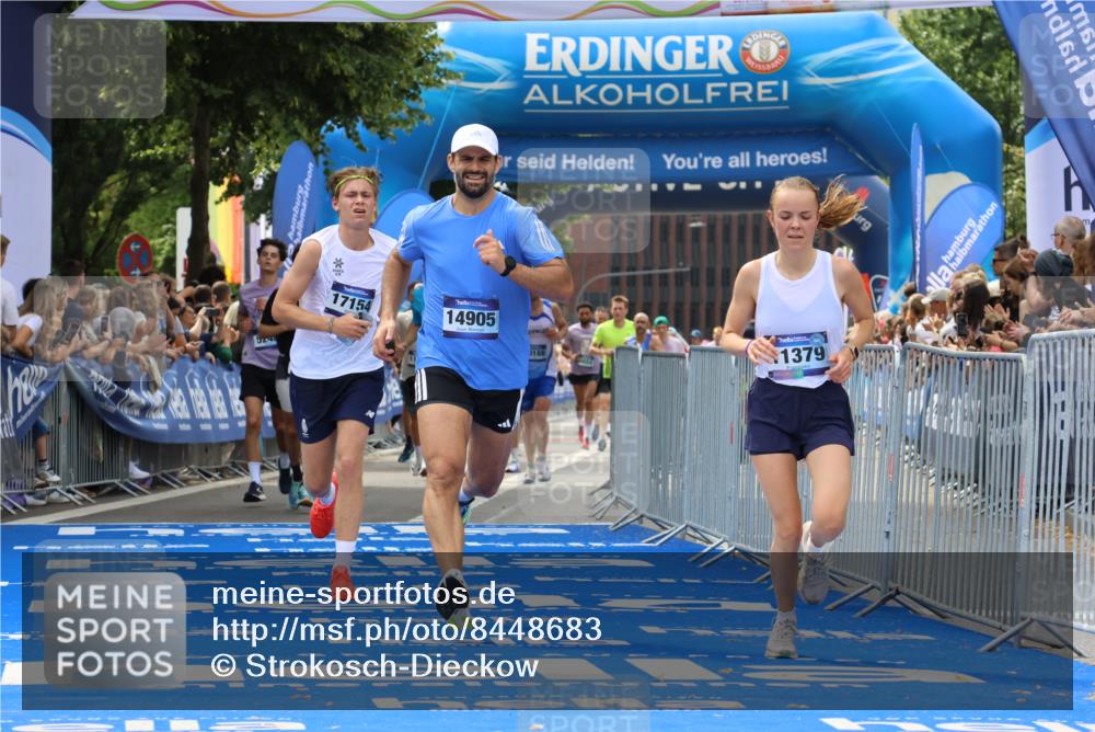 29.06.2025 - hella hamburg halbmarathon Strokosch-Dieckow http://msf.ph/oto/8448683 29.06.2025 10:38:32 Ziel 1710, 2745, 3014, 3790, 8571, 9403, 11379, 14905, 16280, 17154, 18357 meine-sportfotos.de