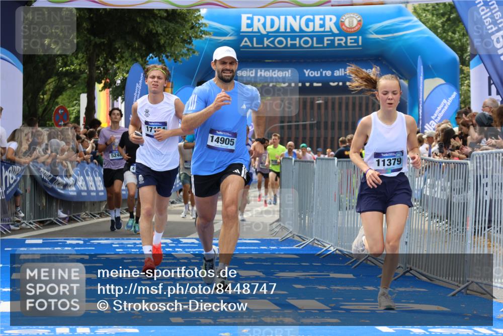 29.06.2025 - hella hamburg halbmarathon Strokosch-Dieckow http://msf.ph/oto/8448747 29.06.2025 10:38:33 Ziel 1710, 3790, 4148, 5248, 8571, 9403, 11379, 12772, 14905, 16280, 17154, 18188, 18357 meine-sportfotos.de