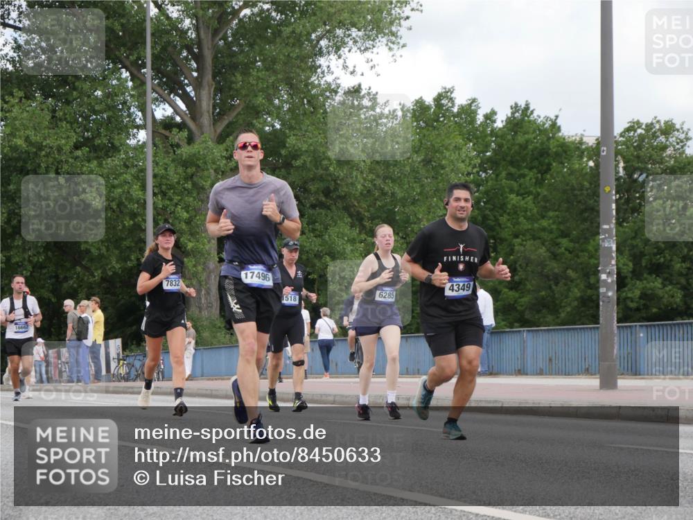 29.06.2025 - hella hamburg halbmarathon Luisa Fischer http://msf.ph/oto/8450633 29.06.2025 10:32:23 Kennedybrücke 16662, 7832, 17496, 6285, 1518, 4349, 1518, 1557, 3445, 4349, 4362, 4395, 6285, 7832, 9714, 10198 meine-sportfotos.de