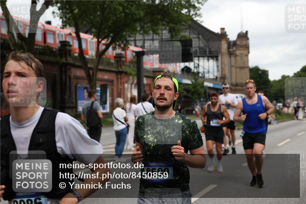 29.06.2025 - hella hamburg halbmarathon Yannick Fuchs http://msf.ph/oto/8450859 29.06.2025 10:55:42 20KM 1135, 1138, 1147, 2086, 2391, 2591, 3400, 4068, 4095, 5839, 5870, 6391, 7033, 7049, 7757, 8364, 8531, 8590, 9297, 9932, 10031, 10177, 10194, 10746, 11465, 12125, 12787, 13064, 13086, 13491, 13699, 13958, 14605, 14628, 15252, 15520, 15539, 15733, 16128, 16145, 18551, 18799 meine-sportfotos.de