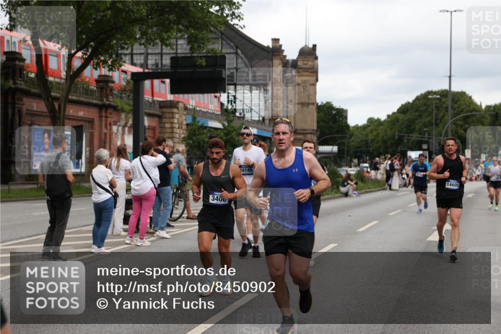 29.06.2025 - hella hamburg halbmarathon Yannick Fuchs http://msf.ph/oto/8450902 29.06.2025 10:55:42 20KM 1135, 1138, 1147, 2086, 2391, 2591, 3400, 4068, 4095, 5839, 5870, 6391, 7033, 7049, 7757, 8364, 8531, 8590, 9297, 9932, 10031, 10177, 10194, 10746, 11465, 12125, 12787, 13064, 13086, 13491, 13699, 13958, 14605, 14628, 15252, 15520, 15539, 15733, 16128, 16145, 18551, 18799 meine-sportfotos.de