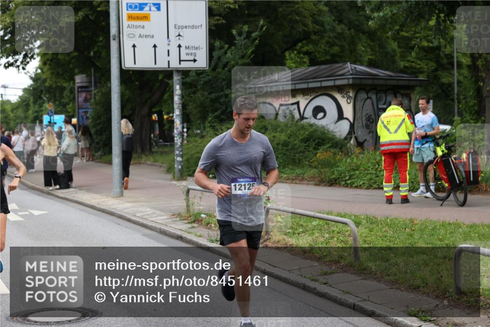 29.06.2025 - hella hamburg halbmarathon Yannick Fuchs http://msf.ph/oto/8451461 29.06.2025 10:55:48 20KM 1135, 1138, 1147, 1190, 2086, 3097, 3400, 3921, 4068, 4095, 5547, 5839, 5870, 6391, 7049, 8364, 8590, 9297, 10031, 10177, 10194, 10746, 11465, 12125, 12567, 13064, 13491, 13699, 13958, 14574, 14605, 14628, 15252, 15291, 15520, 15539, 15733, 15908, 16128, 16145, 18551, 18799, 18808 meine-sportfotos.de
