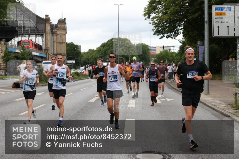 29.06.2025 - hella hamburg halbmarathon Yannick Fuchs http://msf.ph/oto/8452372 29.06.2025 10:55:57 20KM 1135, 1138, 1147, 1190, 3097, 3921, 4095, 4859, 5547, 5839, 6580, 6815, 8154, 8364, 9297, 9718, 9928, 10177, 10194, 10746, 10797, 11968, 12125, 12567, 13699, 13958, 14574, 15252, 15291, 15520, 15539, 15686, 15859, 15908, 17532, 17939, 18000, 18551, 18799, 18808 meine-sportfotos.de