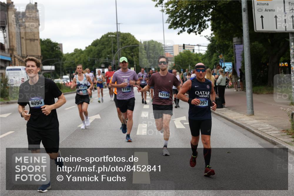 29.06.2025 - hella hamburg halbmarathon Yannick Fuchs http://msf.ph/oto/8452841 29.06.2025 10:56:00 20KM 1128, 1135, 1138, 1147, 1190, 3097, 3921, 4095, 4859, 5547, 6580, 6815, 8154, 9131, 9297, 9718, 9928, 10194, 10746, 10797, 11968, 12567, 13699, 13958, 14574, 15252, 15291, 15539, 15686, 15859, 15908, 16292, 17532, 17939, 18000, 18551, 18799, 18808, 18919 meine-sportfotos.de