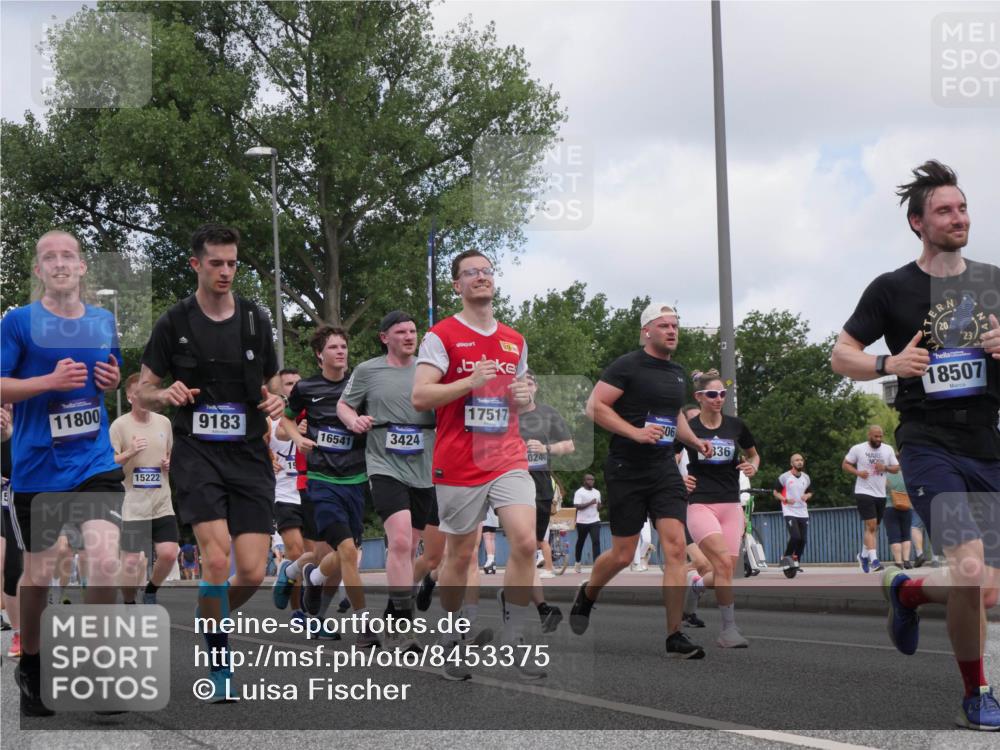 29.06.2025 - hella hamburg halbmarathon Luisa Fischer http://msf.ph/oto/8453375 29.06.2025 10:34:34 Kennedybrücke 11800, 15222, 9183, 19, 16541, 3424, 17517, 0240, 06, 836, 23, 18507, 1844, 2831, 2832, 3396, 3424, 3571, 3681, 4953, 5165, 5350, 5846, 5965, 6160, 6573, 6640, 8806, 9078, 9104, 9183, 10148, 10240, 10435 meine-sportfotos.de
