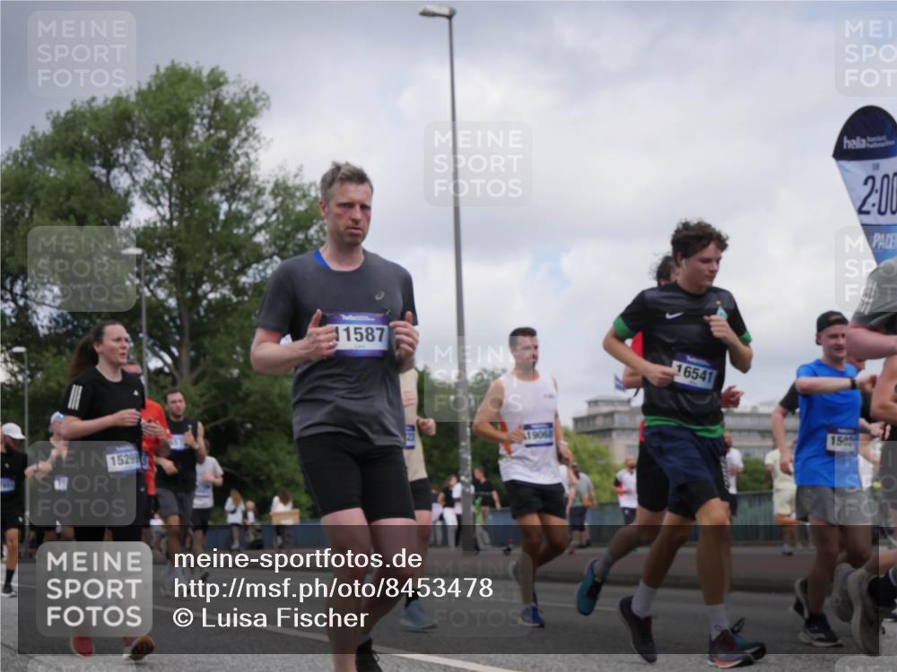 29.06.2025 - hella hamburg halbmarathon Luisa Fischer http://msf.ph/oto/8453478 29.06.2025 10:34:36 Kennedybrücke 15299, 1587, 19064, 16541, 2, 00, 1502, 1844, 2831, 2832, 3396, 3424, 3571, 3681, 4953, 5165, 5350, 5846, 5965, 6160, 6573, 6640, 8806, 9078, 9104, 9183, 9883, 10148, 10240, 10435 meine-sportfotos.de