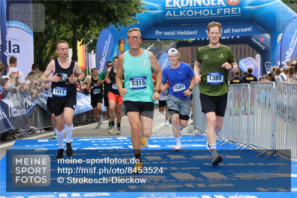 29.06.2025 - hella hamburg halbmarathon Strokosch-Dieckow http://msf.ph/oto/8453524 29.06.2025 10:36:58 Ziel 1385, 1411, 3959, 5307, 5315, 6123, 6458, 10738, 11120, 11620, 13141, 14691, 15261, 15410, 16992, 17024, 17125, 17658, 18384 meine-sportfotos.de