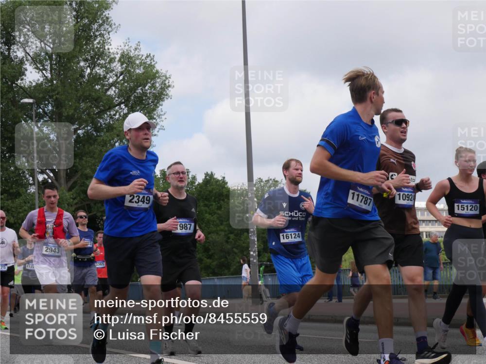 29.06.2025 - hella hamburg halbmarathon Luisa Fischer http://msf.ph/oto/8455559 29.06.2025 10:35:23 Kennedybrücke 25, 1122, 2943, 3365, 2349, 987, 16124, 11787, 10924, 15120, 1640, 1987, 2349, 2943, 3022, 3365, 3707, 3751, 3778, 4365, 4605, 5941, 6218, 6312, 6315, 7239, 7468, 7535, 8072, 8073, 8124, 8127, 8303, 9125, 9206, 10111, 10354 meine-sportfotos.de