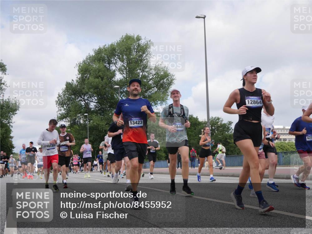 29.06.2025 - hella hamburg halbmarathon Luisa Fischer http://msf.ph/oto/8455952 29.06.2025 10:35:32 Kennedybrücke 1478, 15147, 13284, 13423, 640, 11205, 12864, 6315, 1640, 2268, 3022, 4857, 5783, 5871, 5941, 6228, 6252, 6312, 6315, 6642, 7387, 7468, 8625, 9188, 9206, 10013, 10111, 10354, 10828 meine-sportfotos.de
