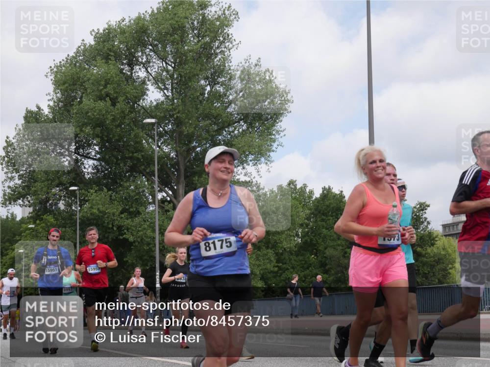 29.06.2025 - hella hamburg halbmarathon Luisa Fischer http://msf.ph/oto/8457375 29.06.2025 10:36:18 Kennedybrücke 15951, 8993, 15957, 038, 8175, 1078, 1199, 1324, 1373, 2838, 3560, 3871, 4446, 8175, 8595, 8993, 9289, 9750, 9780 meine-sportfotos.de