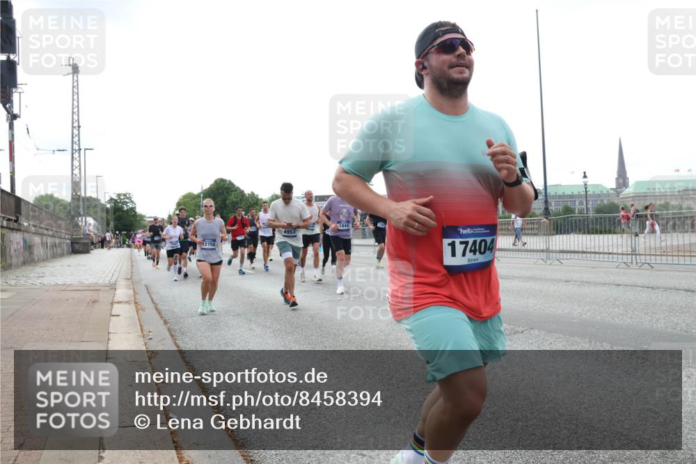 29.06.2025 - hella hamburg halbmarathon Lena Gebhardt http://msf.ph/oto/8458394 29.06.2025 10:31:39 Lombardsbrücke 12758, 4953, 1844, 17404, 1235, 1292, 1373, 1844, 1879, 1979, 2384, 2414, 2672, 2831, 2832, 2914, 3221, 3239, 3358, 3396, 3397, 3424, 3571, 3681, 3751, 4817, 4877, 4953, 5156, 5165, 5437, 5846, 5943, 5965, 6057, 6078, 6160, 6546, 6573, 6640, 6718, 6727, 7334, 7604, 7772, 7898, 8050, 8072, 8073, 8304, 8620, 8806, 9078, 9104, 9183, 9478, 9812, 9883, 10111, 10240, 10586, 11587, 13724, 14349, 15725, 16457, 16978, 17404, 17517, 17587, 17706 meine-sportfotos.de