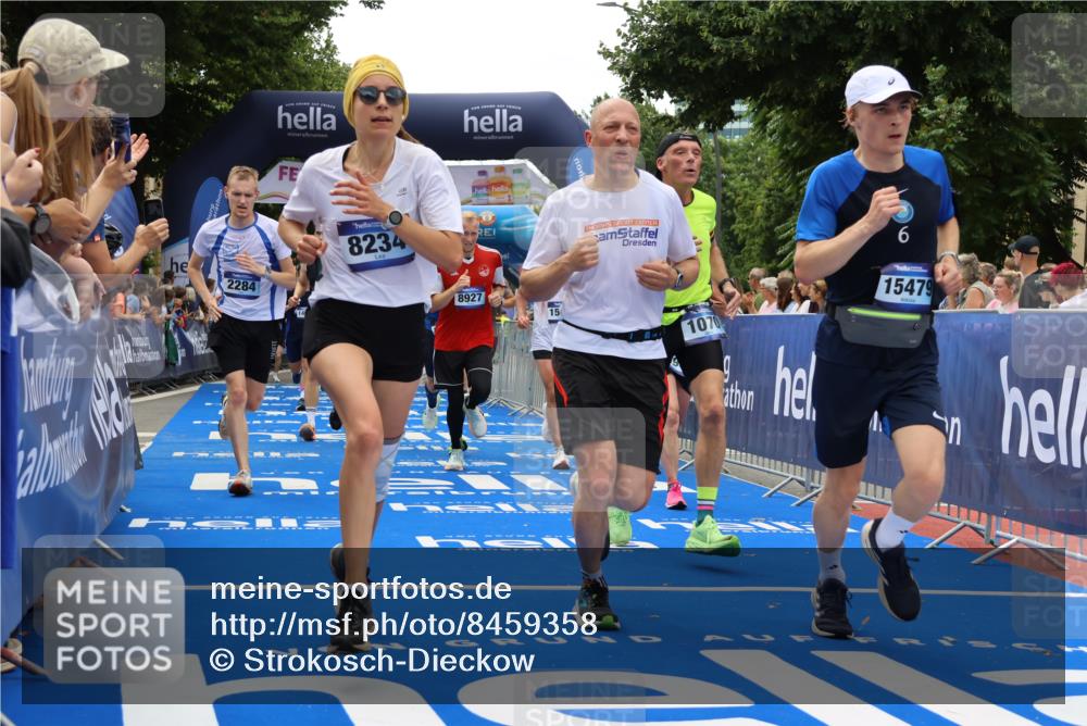 29.06.2025 - hella hamburg halbmarathon Strokosch-Dieckow http://msf.ph/oto/8459358 29.06.2025 10:47:33 Ziel 1012, 1070, 1320, 1592, 1696, 2284, 2708, 2839, 2869, 2953, 3304, 5532, 5889, 6009, 7962, 8023, 8234, 8852, 8927, 9305, 10969, 10988, 11021, 12870, 13223, 13303, 13948, 14618, 14619, 15451, 15479, 15923, 16205, 17846, 17905, 18104, 18758, 18970, 19181 meine-sportfotos.de