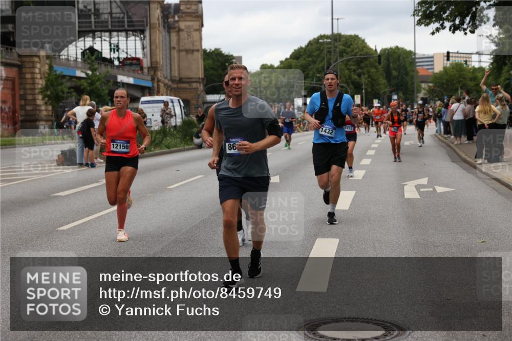 29.06.2025 - hella hamburg halbmarathon Yannick Fuchs http://msf.ph/oto/8459749 29.06.2025 10:56:36 20KM 1114, 1194, 1212, 1264, 1377, 1432, 1531, 1568, 1573, 1674, 1726, 1851, 3001, 3740, 4511, 6311, 6602, 6752, 7869, 8045, 8624, 8730, 10214, 10519, 11180, 12008, 12156, 12286, 13498, 14348, 14368, 16654, 16688, 17096, 17119, 17136, 17142, 18382, 18530, 19023 meine-sportfotos.de